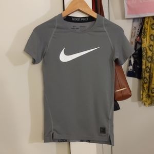 Grey dri- fit, Nike Pro